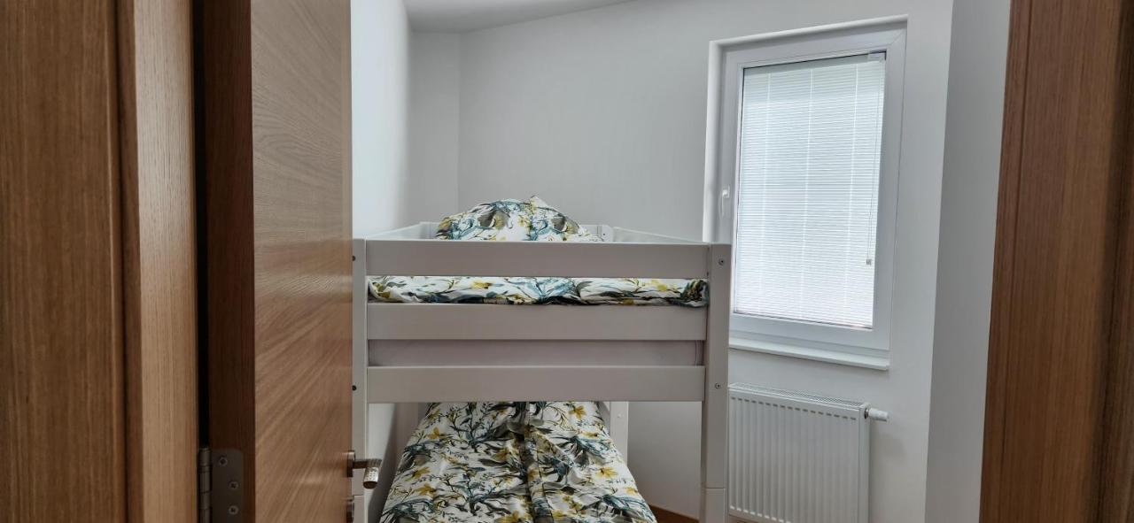 Brand New Two Bedroom And One Living Room Apartment In A Great Location! SJJ Exterior foto